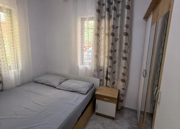 Leo's Place ゴーレム